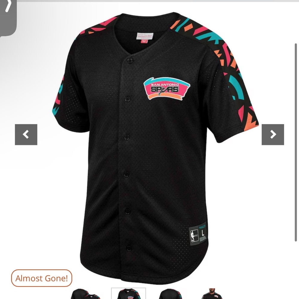 San Antonio Spurs Mitchell & Ness Hardwood Classics Mesh Button-Up Shirt, NWT